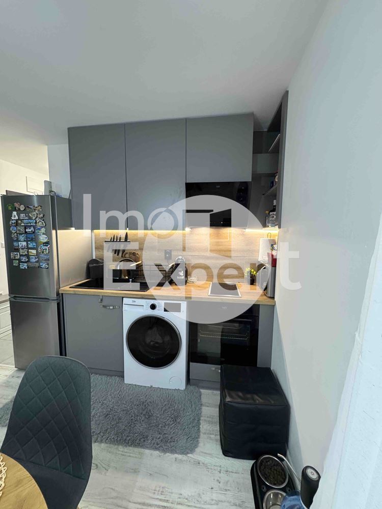 Стилно Обзаведен апартамент с акт16 в жк.Меден рудник - 0