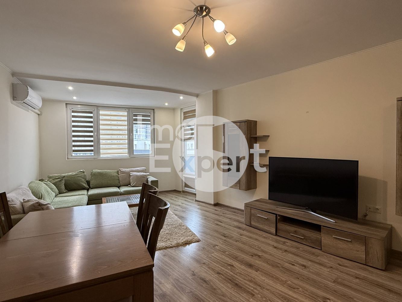 Обзаведен двустаен апартамент в жк.Меден рудник зона А с акт16 - 0