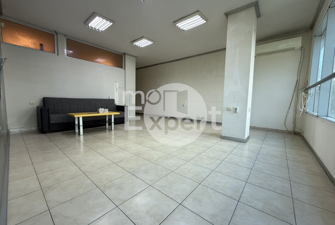 Просторен офис под наем жк.Братя Миладинови - 0