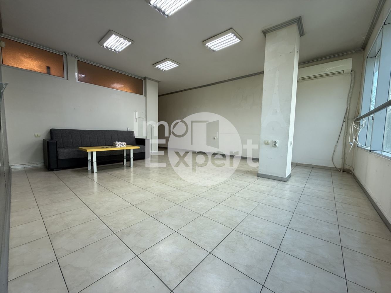 Просторен офис под наем жк.Братя Миладинови - 0