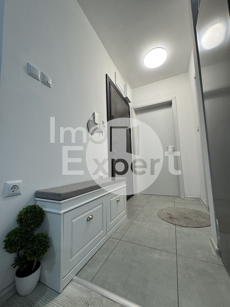 Стилно Обзаведен апартамент с акт16 в жк.Меден рудник - 0