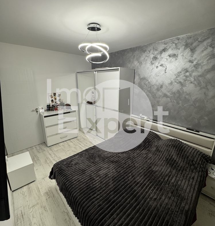 Стилно Обзаведен апартамент с акт16 в жк.Меден рудник - 0