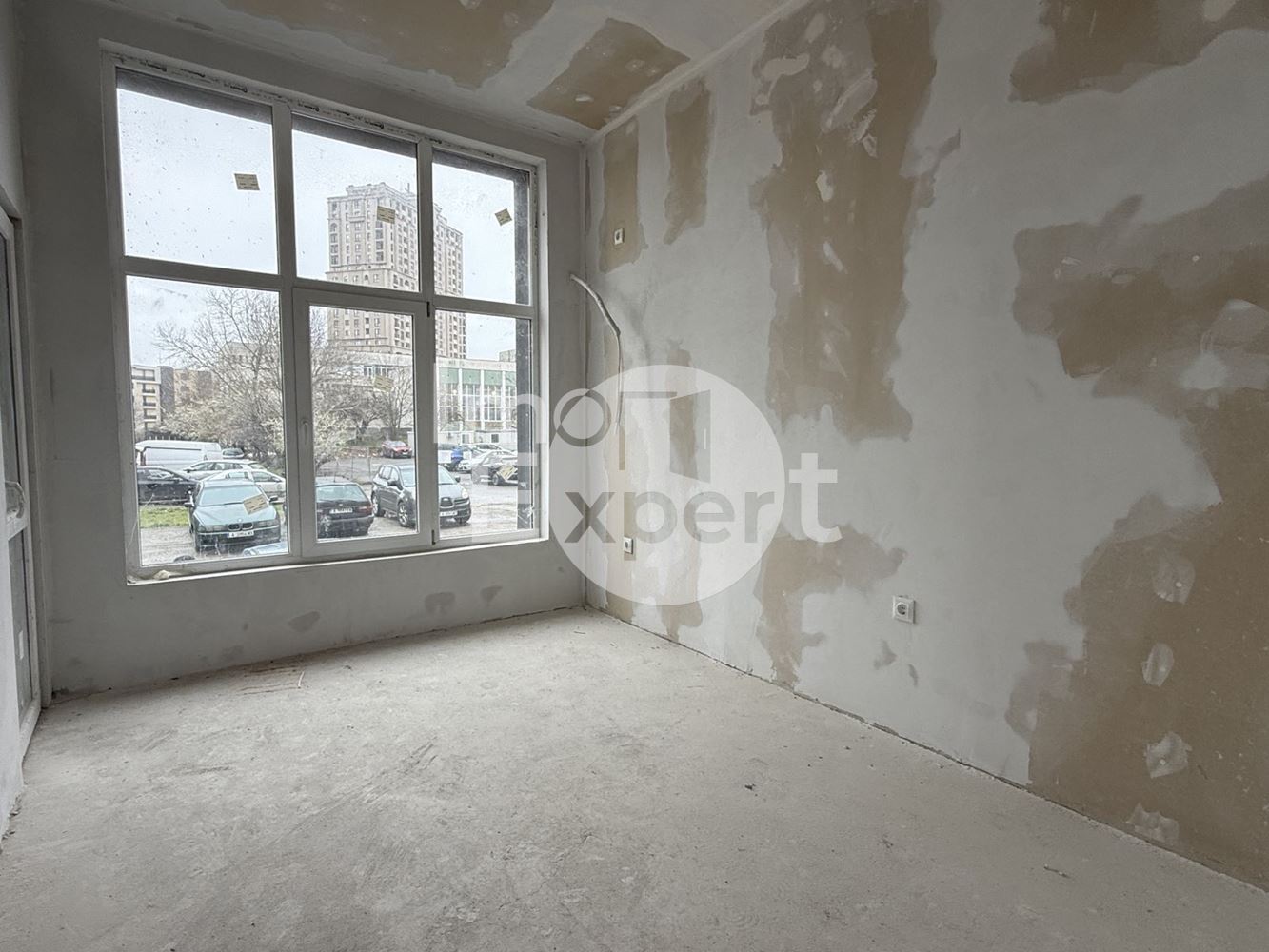 Тристаен апартамент в Зорница гр. Бургас - 0