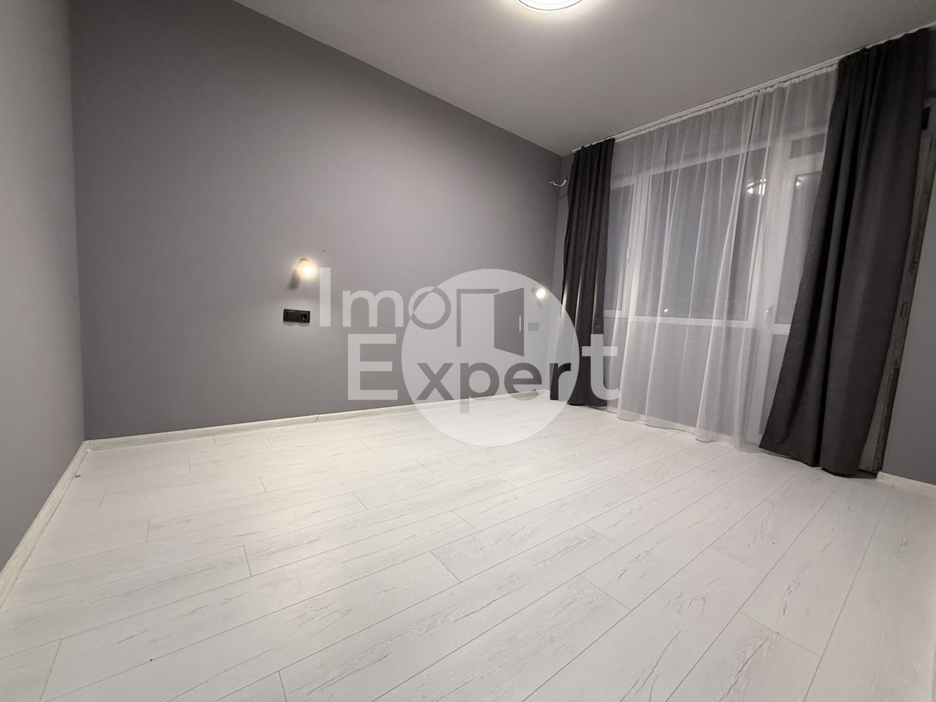 Тристаен апартамент до ключ с кухня акт16 в жк.Меден рудник - 0