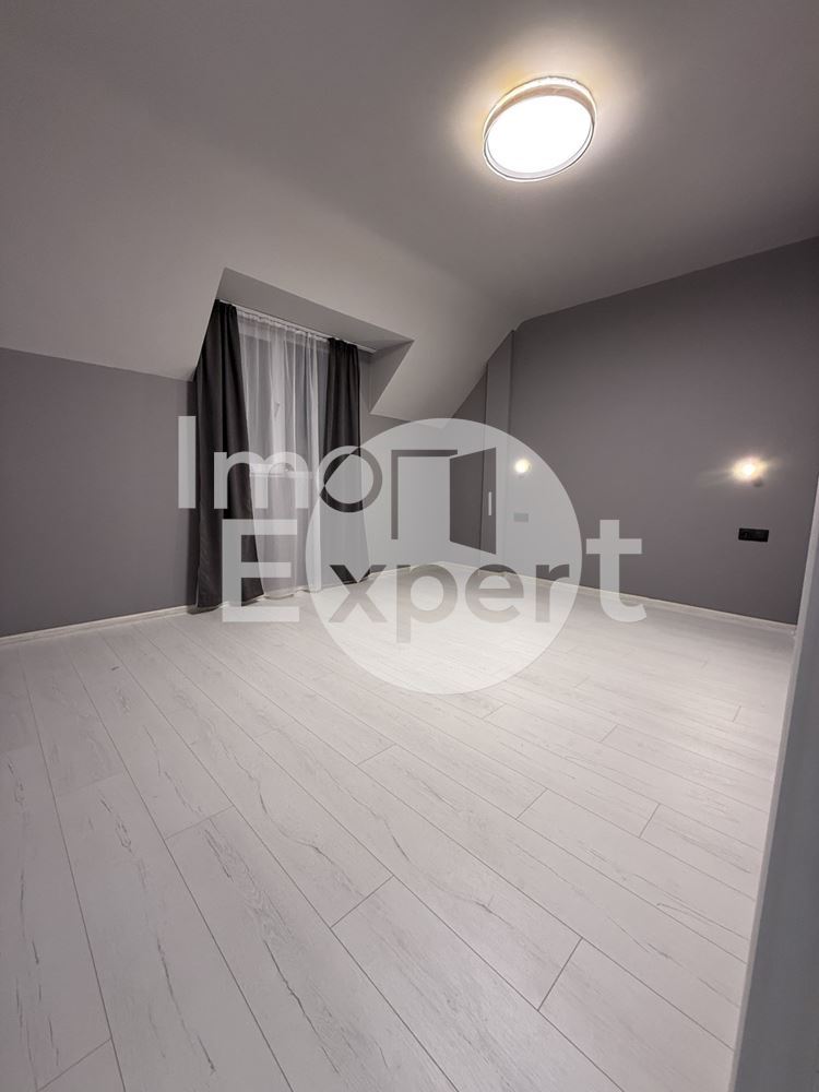 Тристаен апартамент до ключ с кухня акт16 в жк.Меден рудник - 0