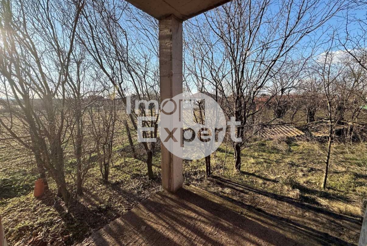 Къща на груб строеж в село Аспарухово - 0