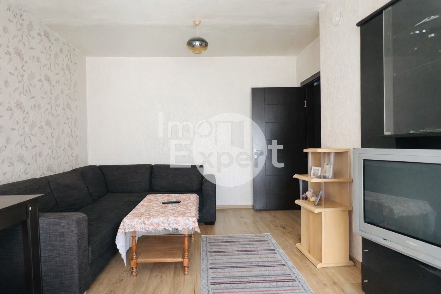 Имот с добър потенциал, разположен в район с високо търсене!!! - 0