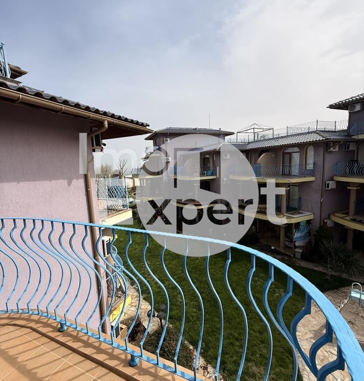 Апартамент с две спални на метри от морето - 0