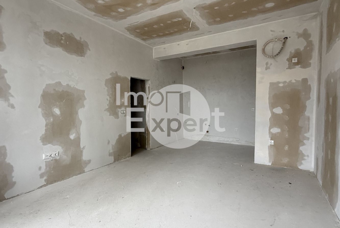 Тристаен апартамент в Зорница гр. Бургас - 0