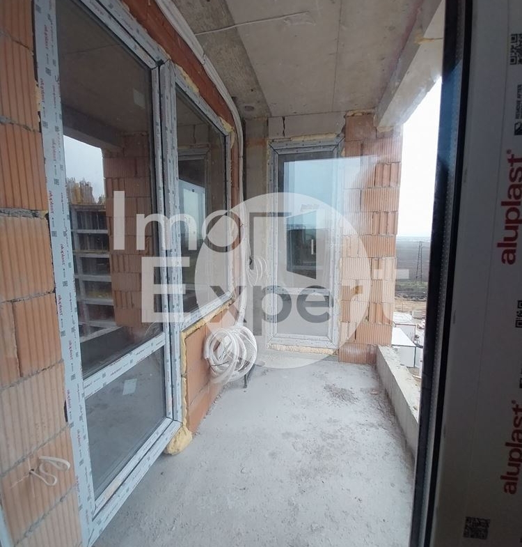 Апартамент с две спални и паркомясто в цената - 0