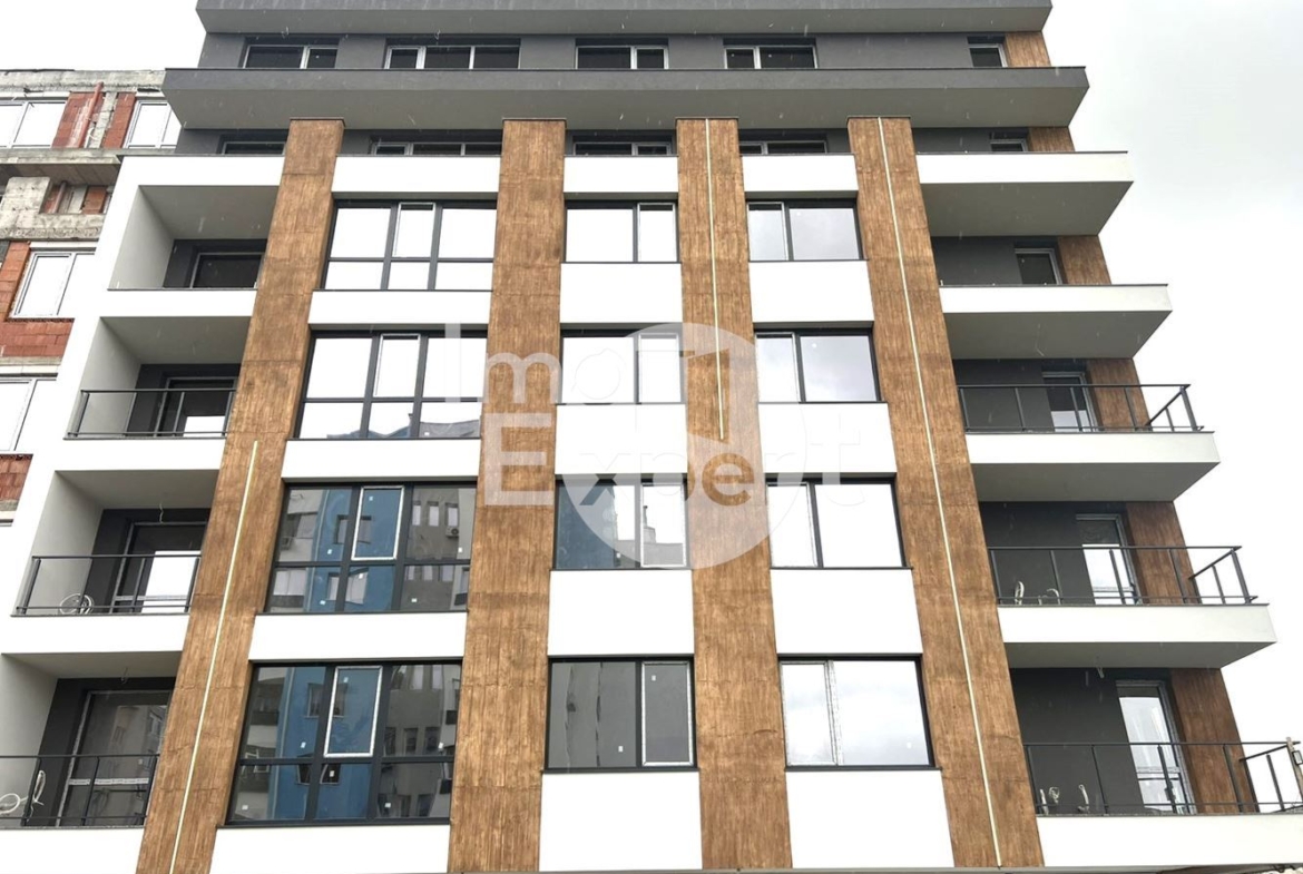 Двустаен апартамент на среден етаж в сграда пред акт15!!! - 0