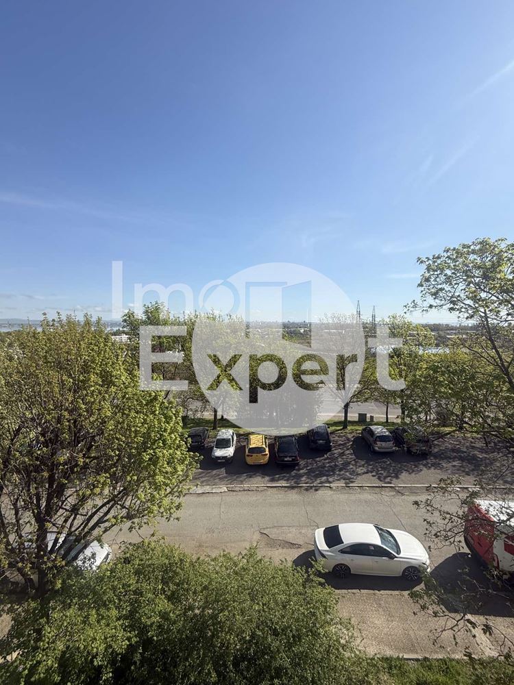 Апартамент във жк.Меден рудник зона А с панорамна градска гледка - 0