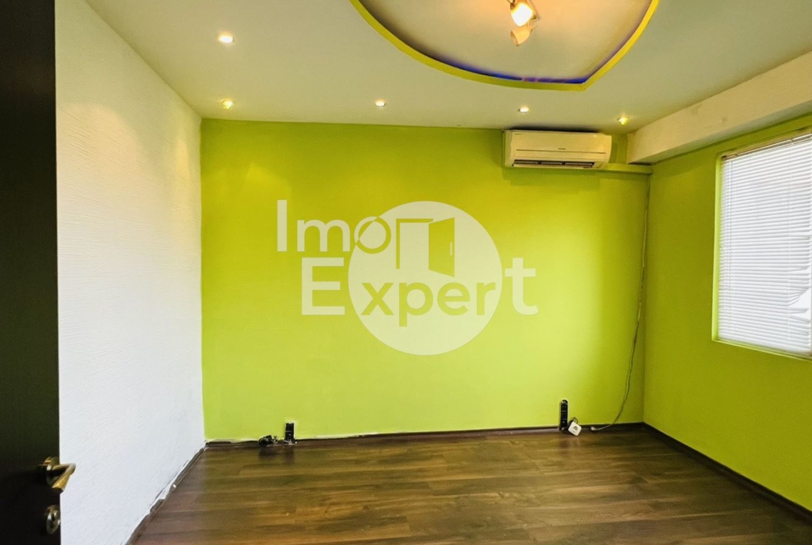 Имот с добър потенциал, разположен в район с високо търсене!!! - 0