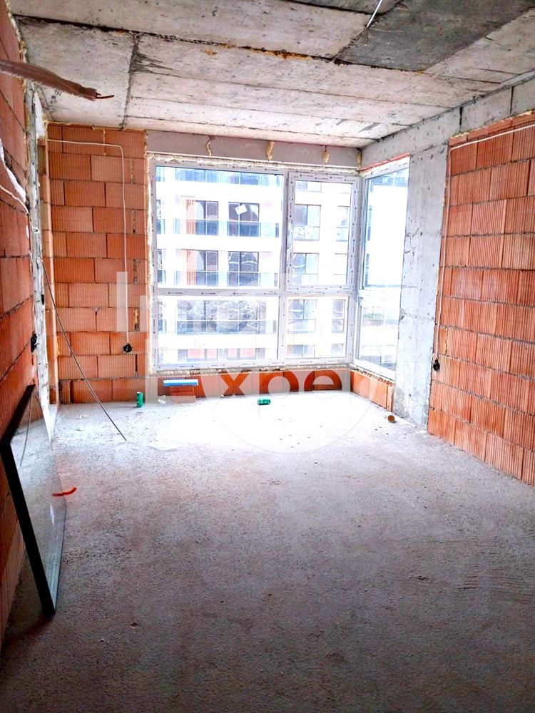 Апартамент с две спални и паркомясто в цената-0 Апартамент с две спални и паркомясто в цената - 0