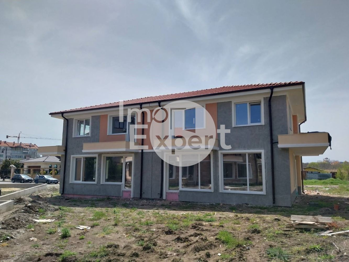 Градска къща в Поморие в близост до морето - 0