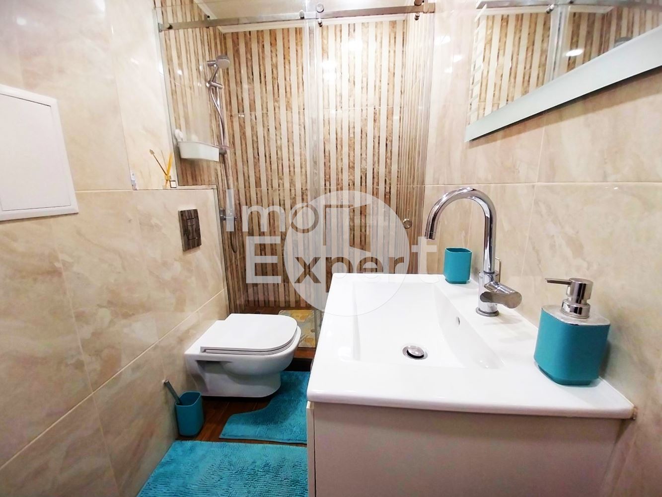 Луксозен, обзаведен, двустаен апартамент в Сарафово - 0